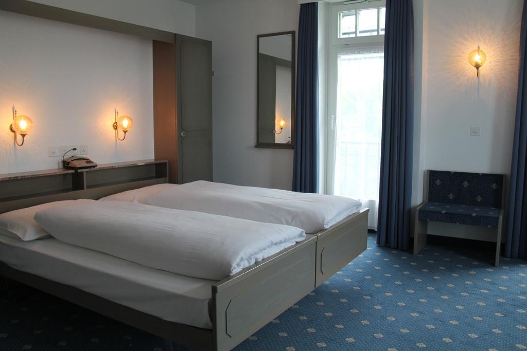 Royal Hotel Lucerne Bilik gambar